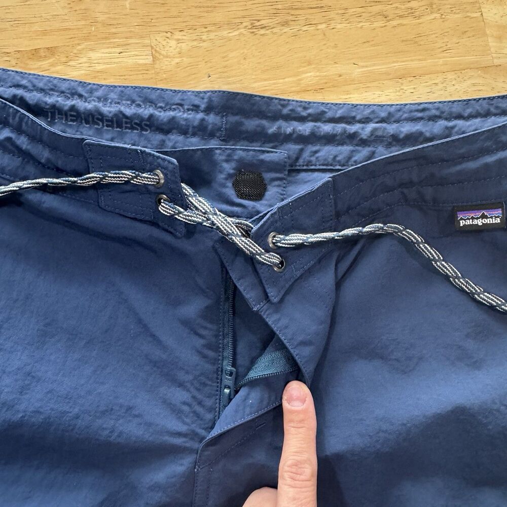 Patagonia Wavefarer Hybrid Walk Shorts 7” Inseam Mens Size 34 Blue Outdoors EUC - Picture 7 of 8